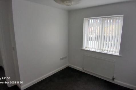 14 Percy street 05.11 (10)