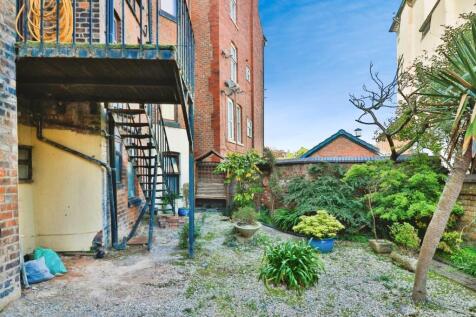 Property Image 16
