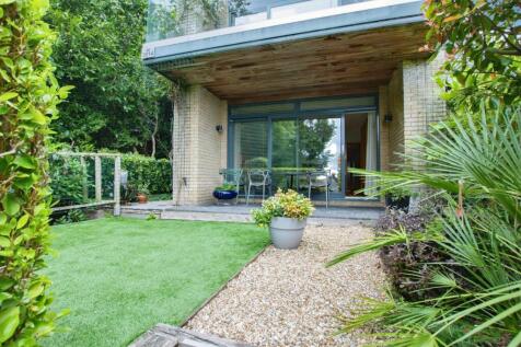 Property Image 28