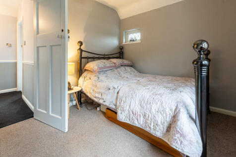 Bedroom 2A