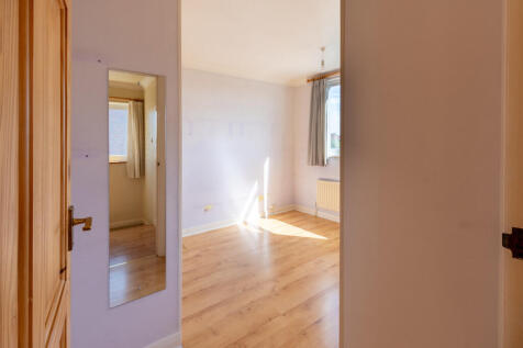 Bedroom 2A