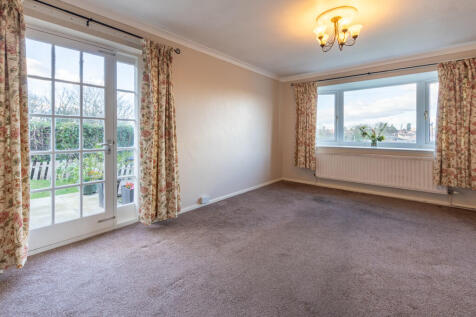 Living Room 1B