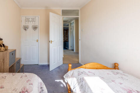 Bedroom 4B