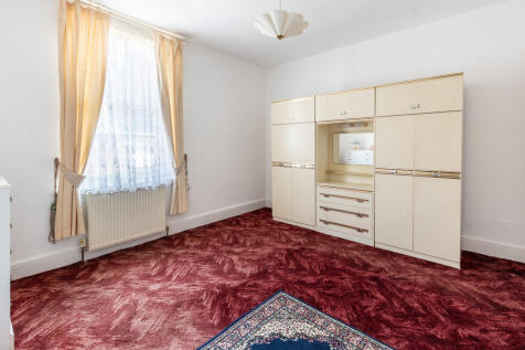 Bedroom 1A