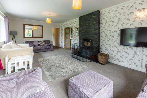 Living Room 1C