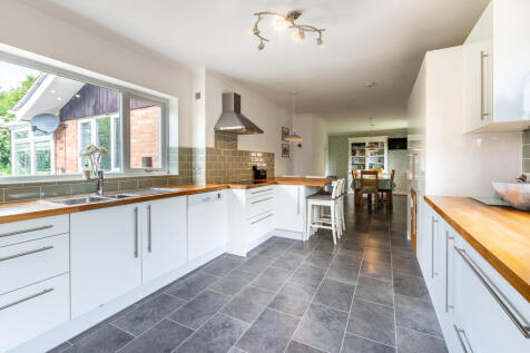 Kitchen 1C