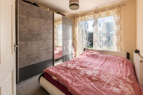 25 Oakleigh Road-...