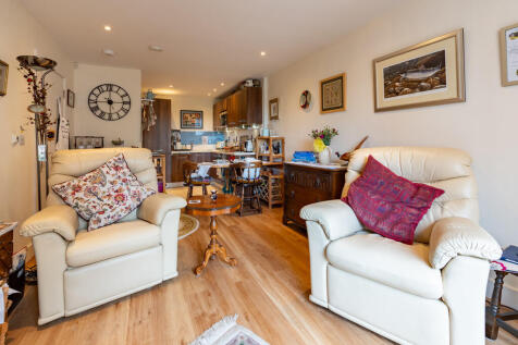 Living Room 1B