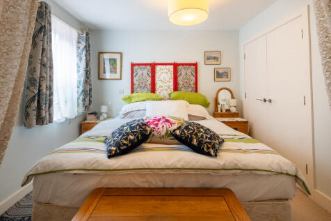 Bedroom 1A