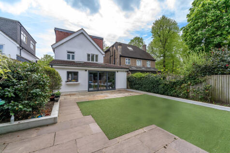 32 Clive Road, TW...