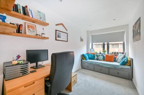 100423_1295211_IM...