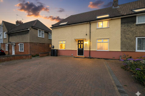 Generated Image N...