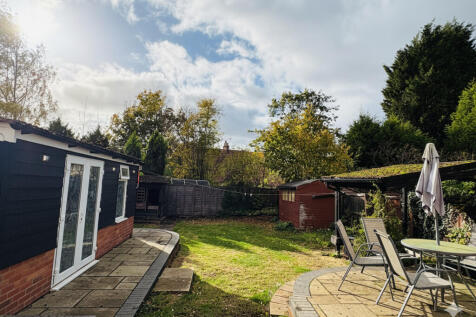 Generated Image N...