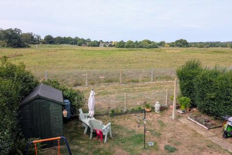 PXL_20250822_0937...
