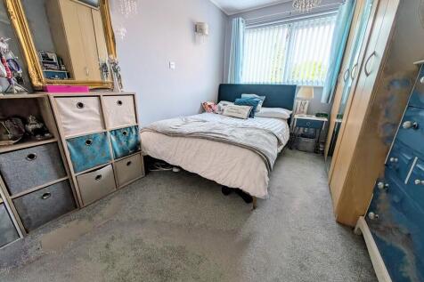 PXL_20251002_0846...