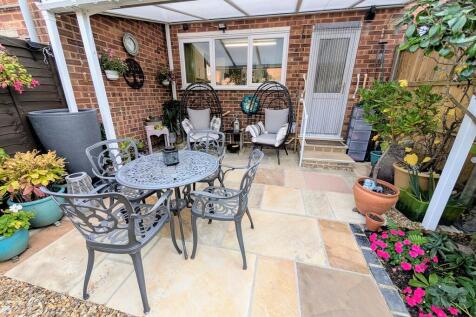 PXL_20251002_0903...