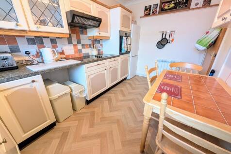 PXL_20251022_0849...