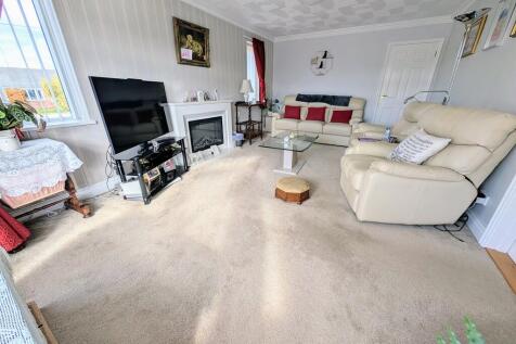 PXL_20251027_1158...