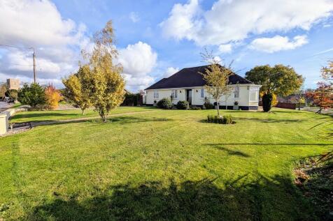 PXL_20251027_1139...