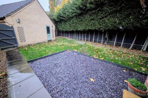 PXL_20251029_1635...