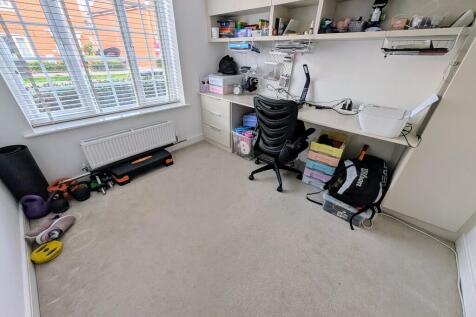 PXL_20251030_1334...