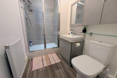 PXL_20251030_1327...