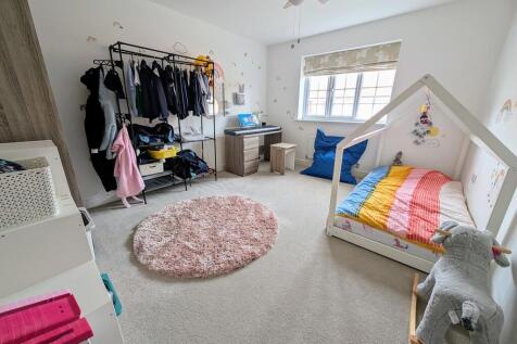 PXL_20251030_1330...