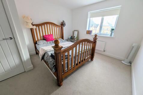 PXL_20251030_1329...