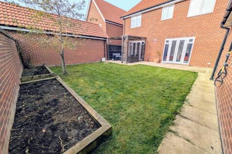 PXL_20251030_1339...