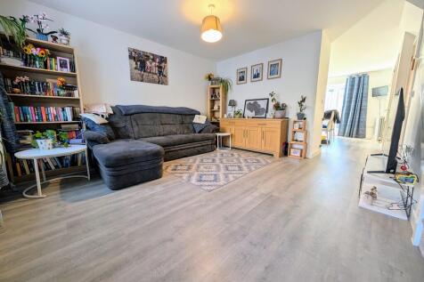 PXL_20251125_0956...