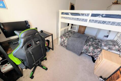 PXL_20251125_0940...