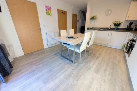 PXL_20251125_0948...