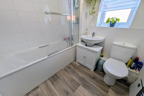 PXL_20251125_0942...