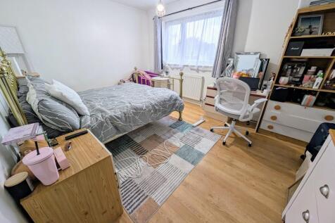 PXL_20251008_1013...