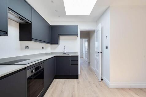 flat 11 4