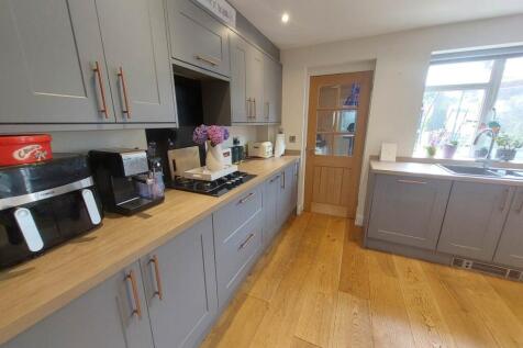 Kitchen (2)