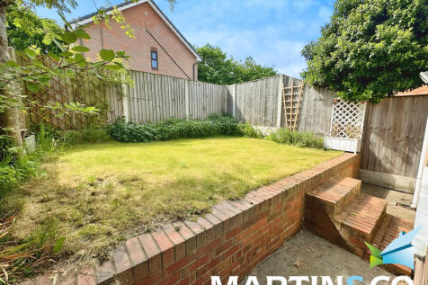 4eb4c939-IMG-2025...