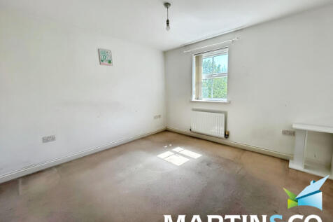 d9cdb5bd-IMG-2025...