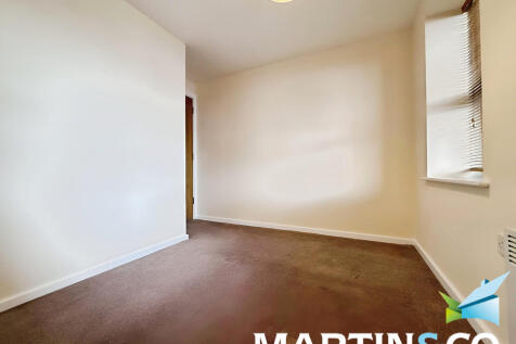 94eb5e88-IMG-2025...