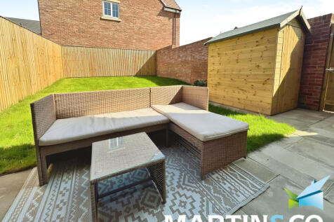 60762262-IMG-2025...