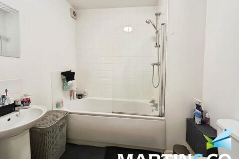 1be3815f-IMG-2025...