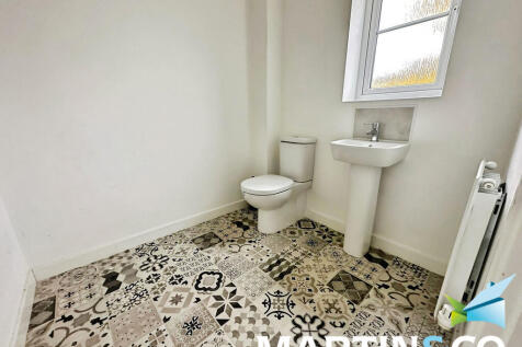 0b0697c8-IMG-2025...