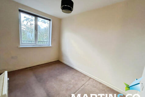 93c798a2-IMG-2025...