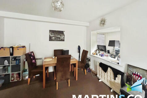 d1bab548-IMG-2025...