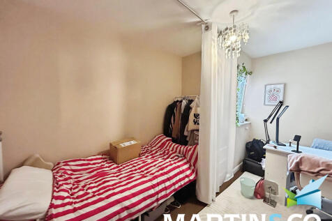 3d19e902-IMG-2025...