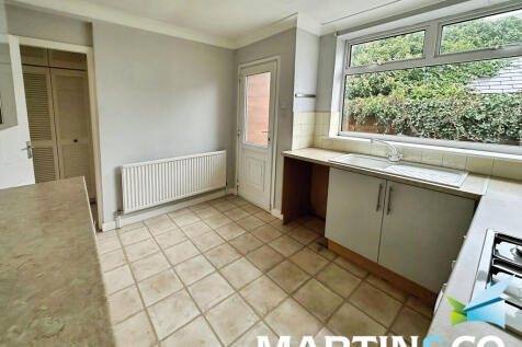 eeec0aae-WhatsApp...