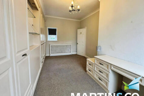 f1bb2440-WhatsApp...