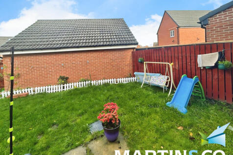 40fa8319-IMG-2025...