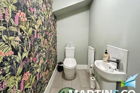 5dfdb405-WhatsApp...