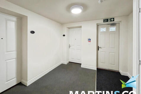 8afd5558-IMG-2025...